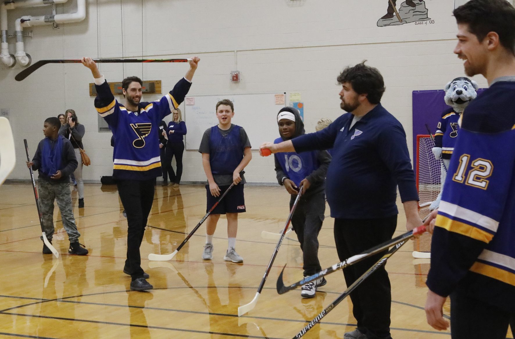 The St. Louis Blues team with Parkway Schools